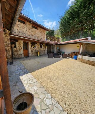  Immeuble  vendre 300 m