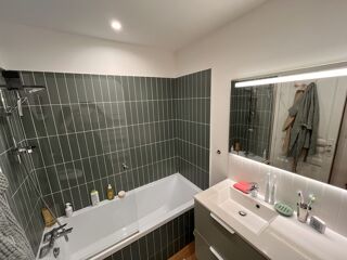  Appartement  louer 3 pices 93 m