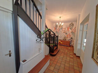  Maison  vendre 9 pices 239 m