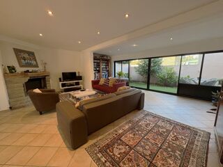  Maison  vendre 6 pices 167 m