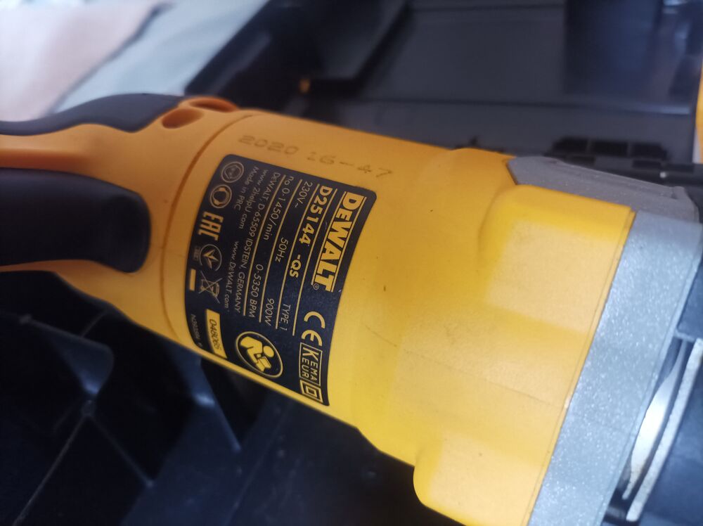 Perforateur DEWALT D25144K-qs 900 W Bricolage