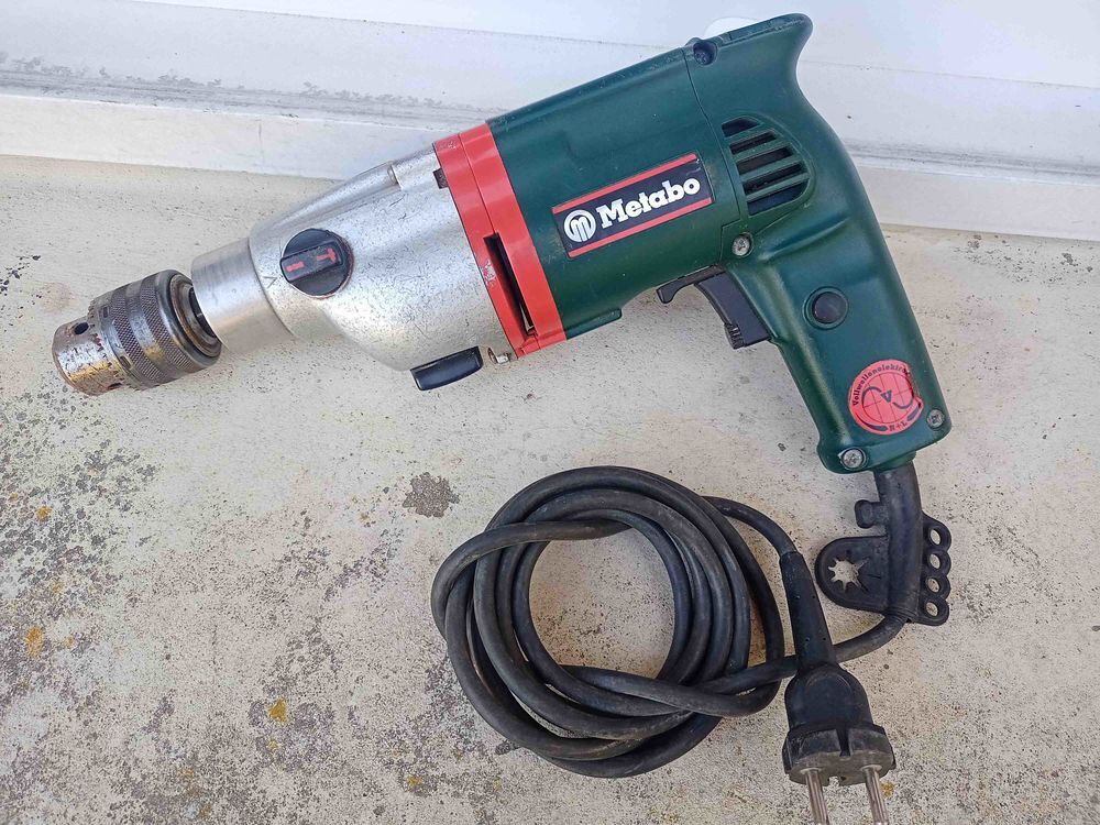 Perceuse METABO 700W Bricolage