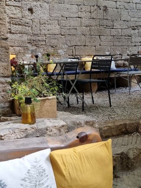FONDS DE COMMERCE RESTAURANT/CAVE 313200 30700 Uzes