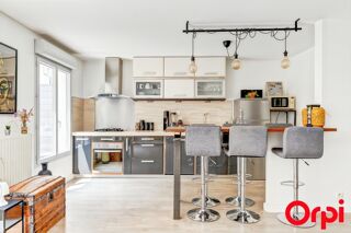  Duplex/triplex  vendre 4 pices 115 m