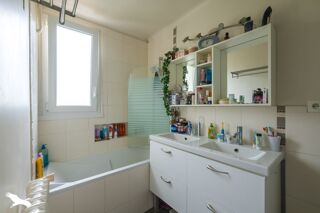  Appartement  vendre 5 pices 79 m