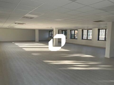 Bureaux - A LOUER - 240 m² non divisibles 3300 78100 Saint germain en laye