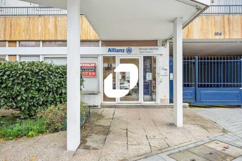   BUREAUX AVEC VITRINE PROCHE RER B - 61 m non divisibles 