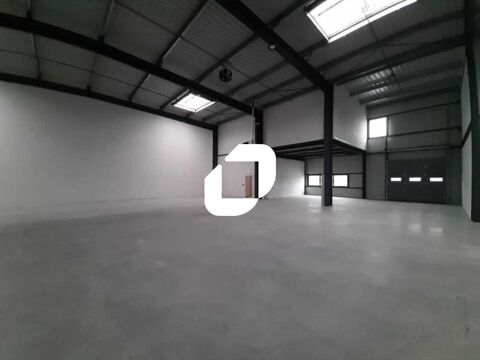 Locaux d'Activités - A LOUER - 2 270 m² divisibles à partir de 784 m² 32158 92230 Gennevilliers
