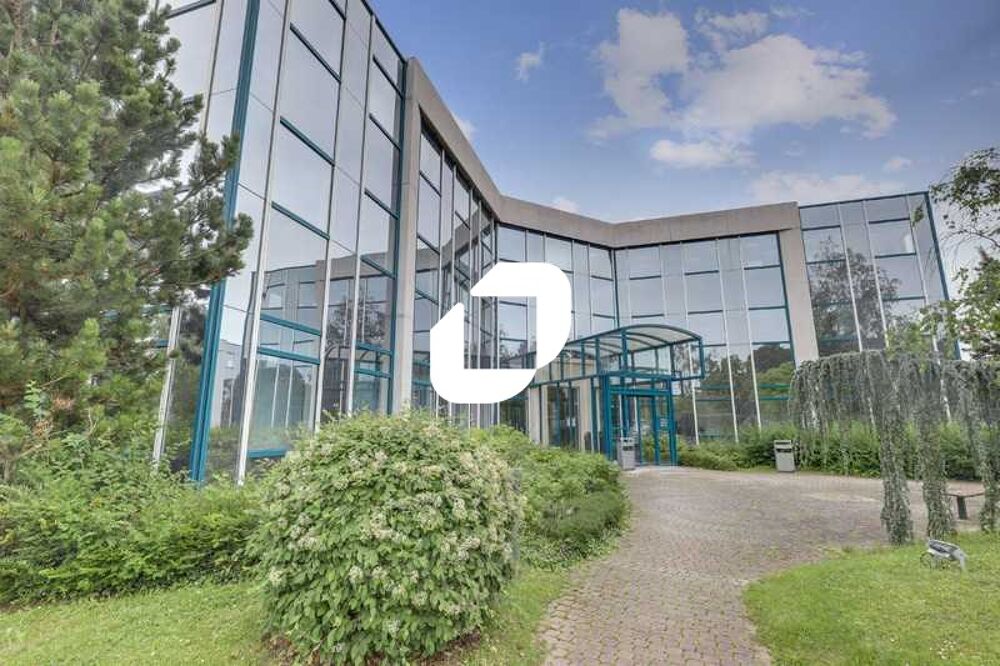   Bureaux dans un parc de standing - 1864 m divisibles  partir de 144 m 