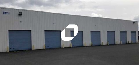   Locaux d'Activits - A LOUER - 6365 m divisibles  partir de 1040 m 