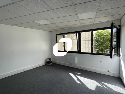 Bureaux - A VENDRE OU A LOUER - 93 m² non divisibles 560000 92400 Courbevoie