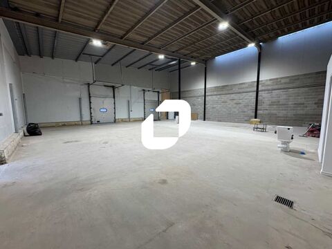 Locaux d'Activités - A LOUER - 436 m² divisibles à partir de 203 m² 4360 78180 Montigny le bretonneux